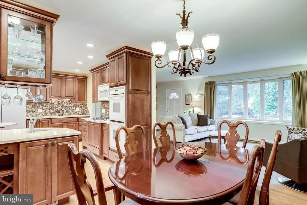 Photo of 3927 FOREST GROVE DRIVE