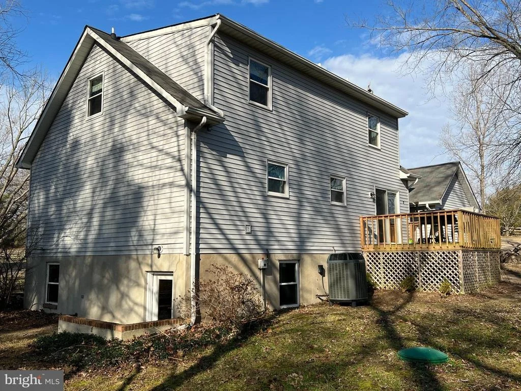 Photo of 9150 MACKALL ROAD