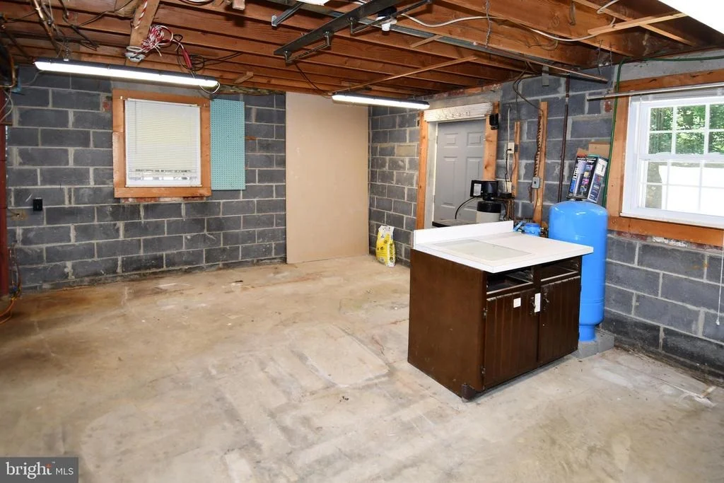 Photo of 8870 BROOK DRIVE
