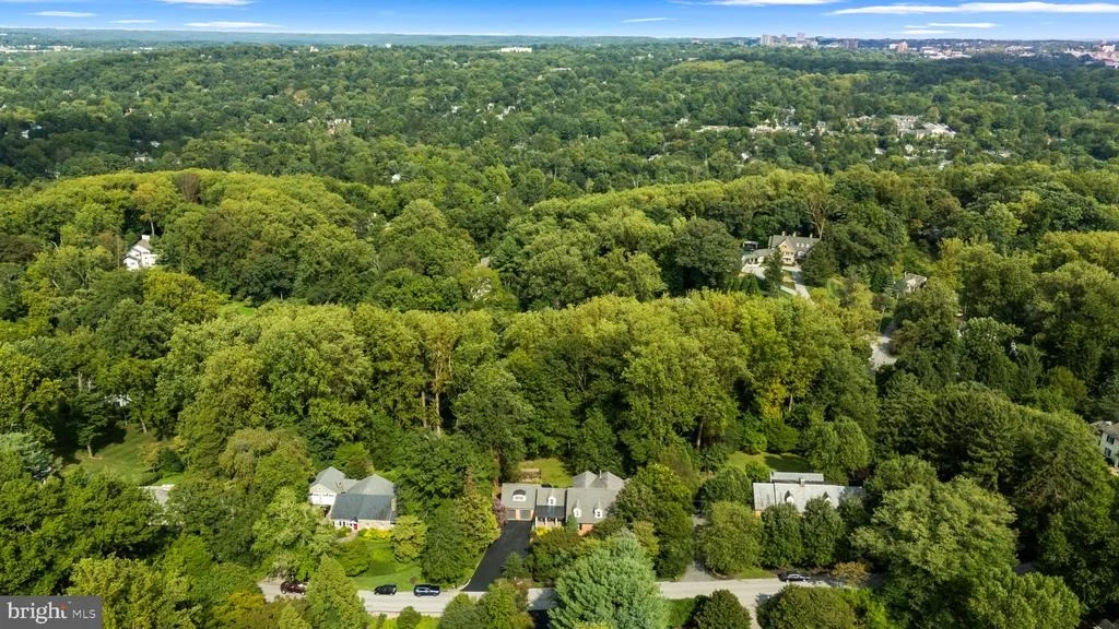 Photo of 6521 DARNALL ROAD