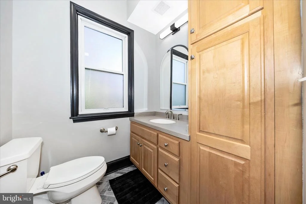 Photo of 519 SUMMIT AVENUE