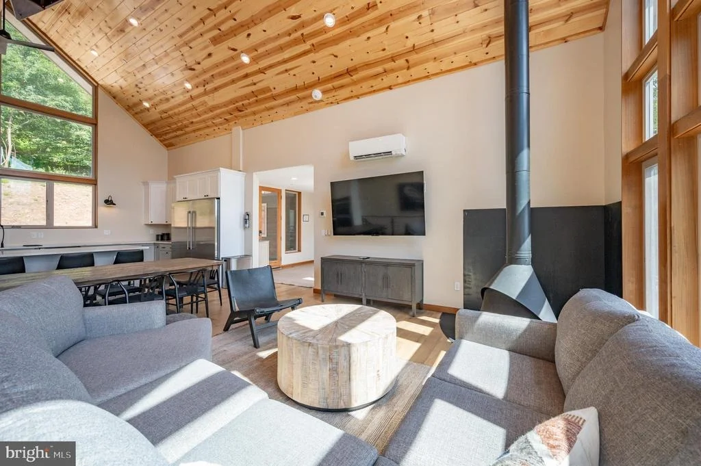 Photo of 2614 MARSH HILL ROAD