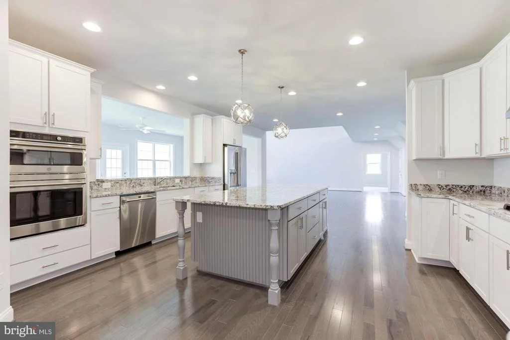Photo of 5021 SUDLEY ROAD
