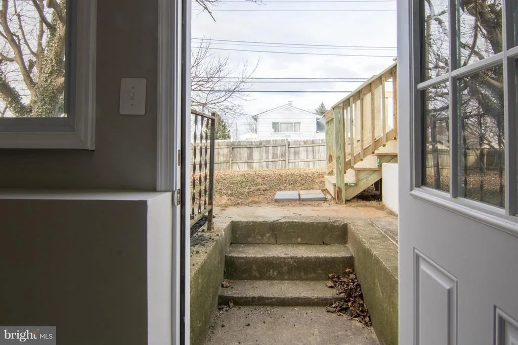 Photo of 922 BARDSWELL ROAD