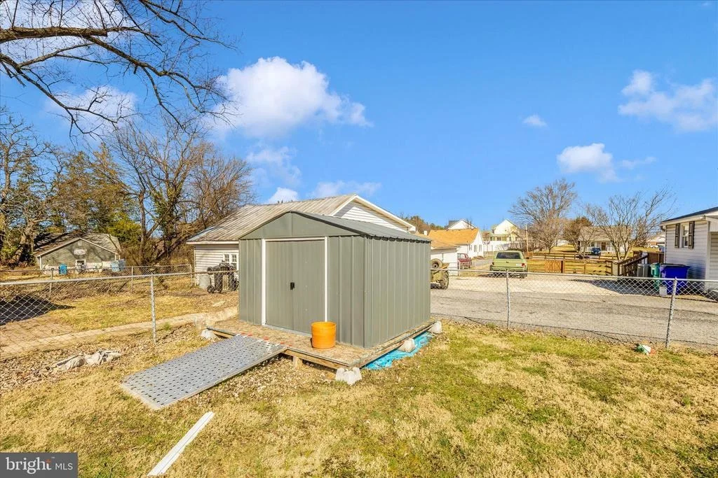 Photo of 5618 BARTONSVILLE ROAD