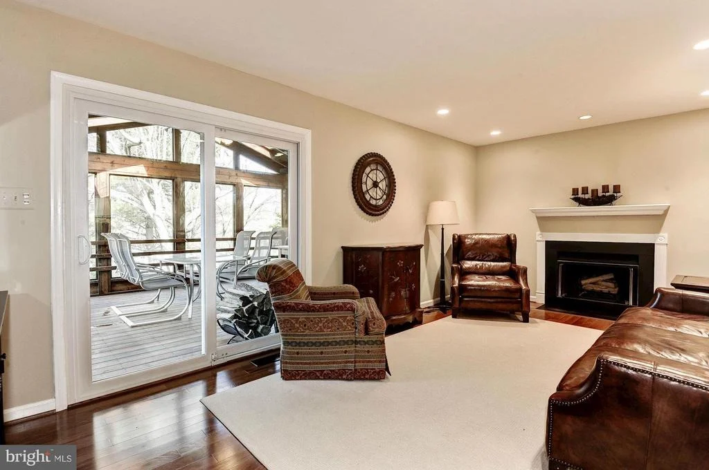 Photo of 413 WOONSOCKETT LANE