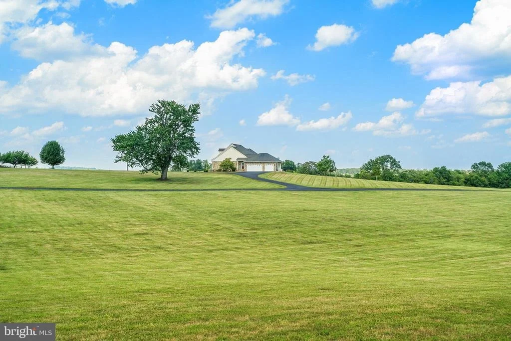 Photo of 15159 SPRING RIDGE ROAD