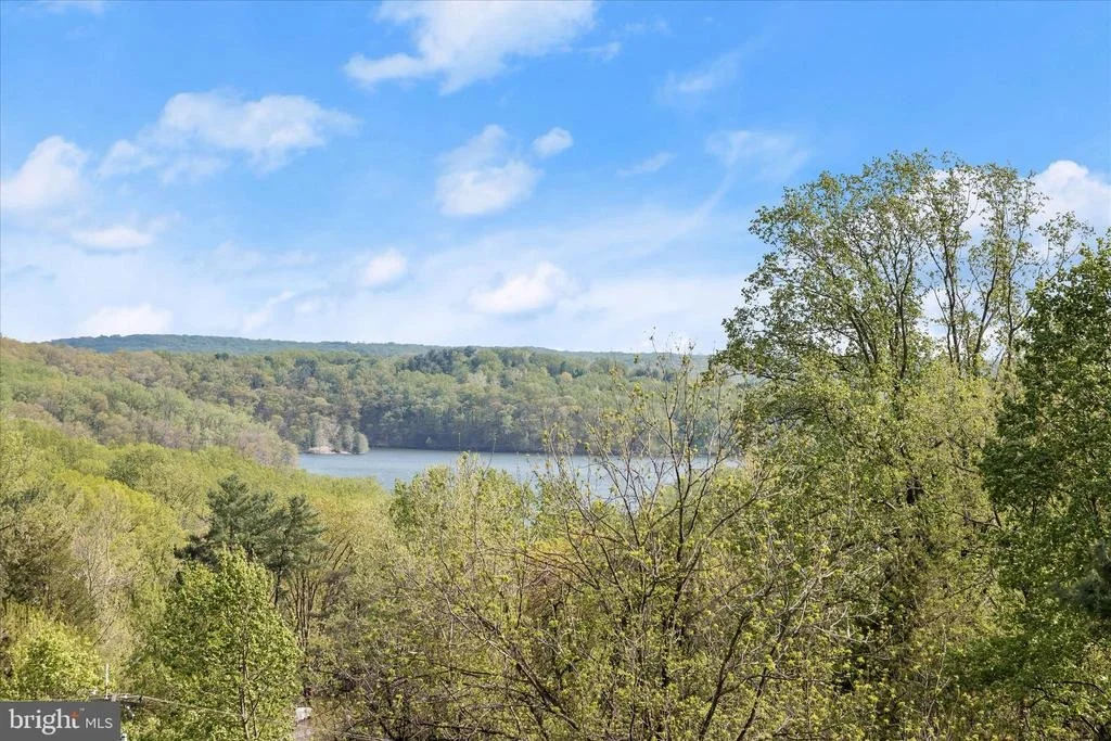Photo of 2606 BRIGADOON ROAD