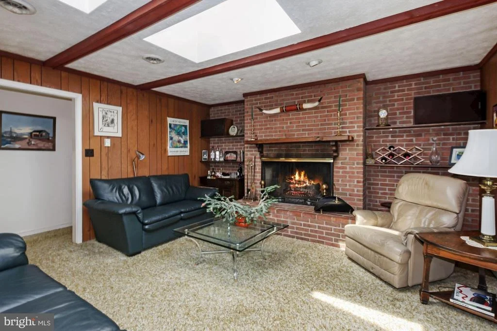 Photo of 17335 DONORA ROAD