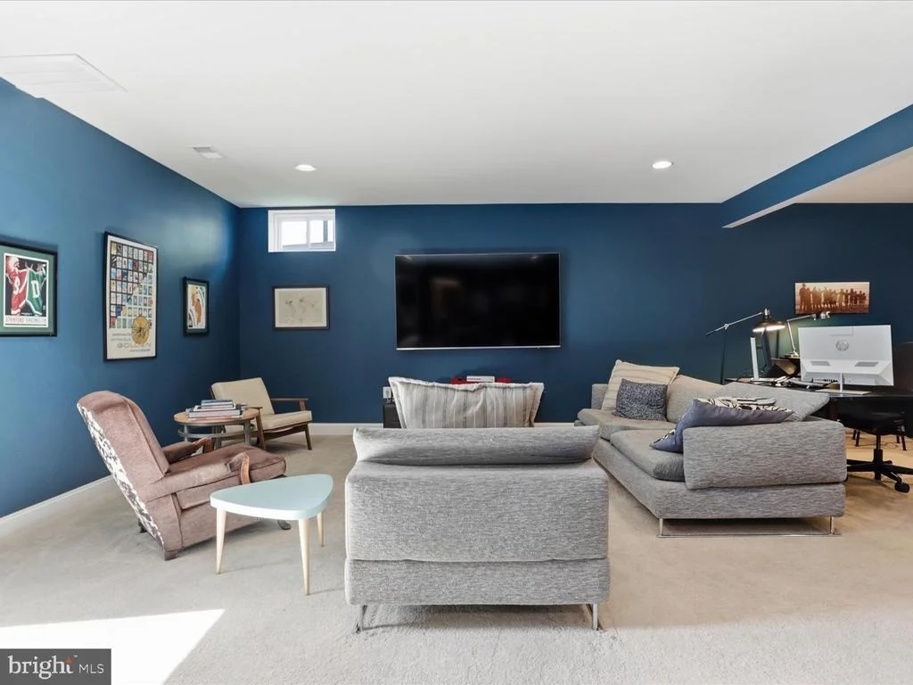 Photo of 25970 LIQUIDAMBAR LANE