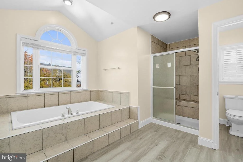 Photo of 14003 LAKE MEADOWS DRIVE