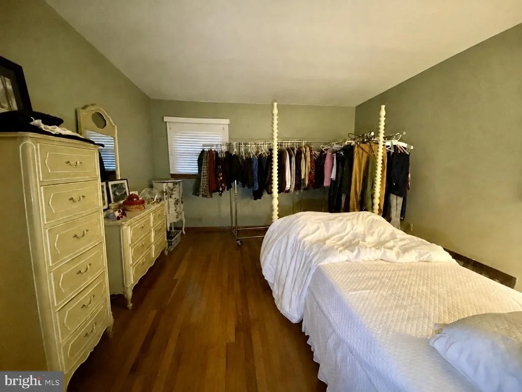 Photo of 418 MIDSTREAMS ROAD