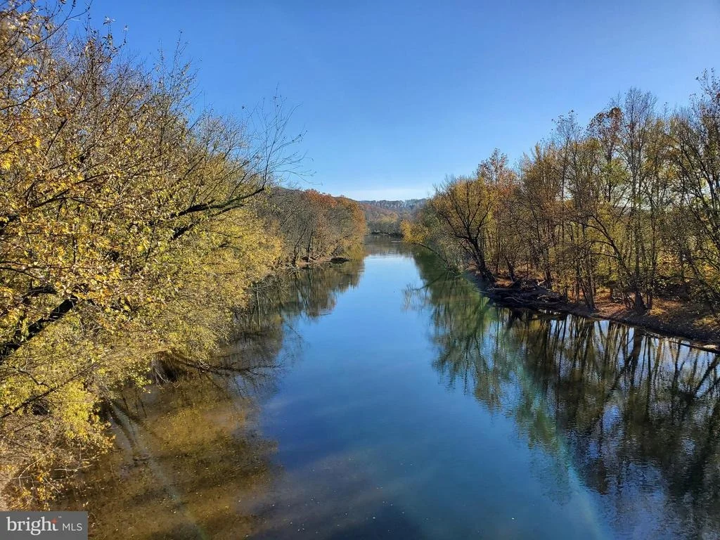 Photo of 2731 MONOCACY BOTTOM ROAD