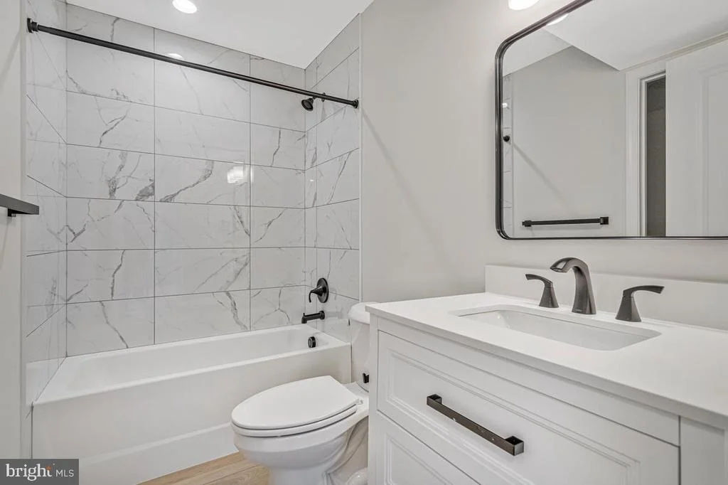 Photo of 1097 SAN ANGELO DRIVE