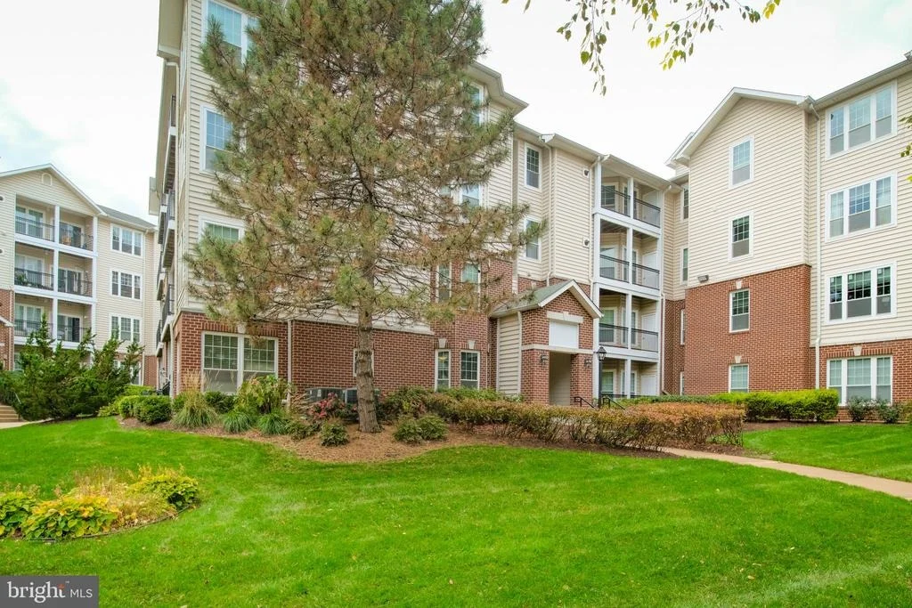 Photo of Unit 8102 at 1550 SPRING GATE DRIVE