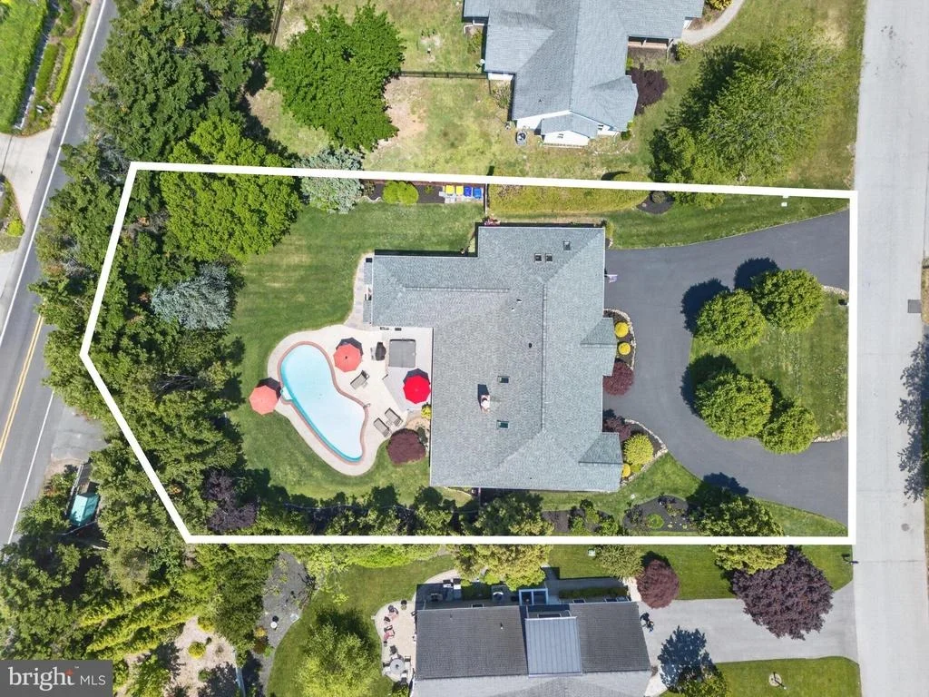 Photo of 12 SHEFFIELD ROAD