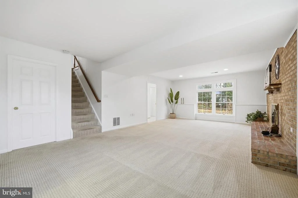Photo of 6304 FOREST MILL LANE