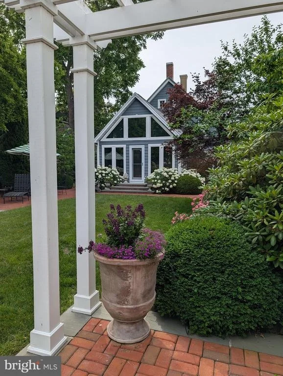 Photo of 324 MULBERRY STREET