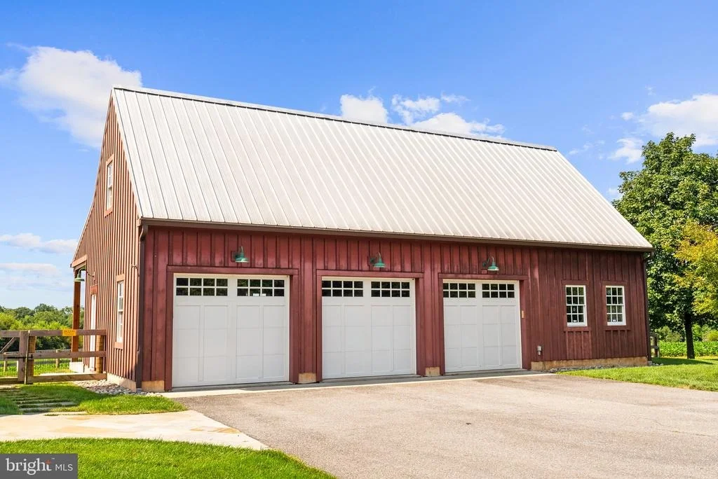 Photo of 21100 W OFFUTT ROAD