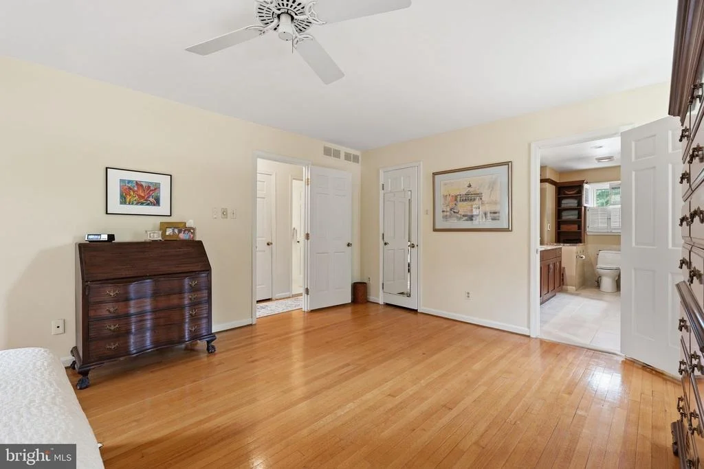 Photo of 1740 LONG GREEN DRIVE