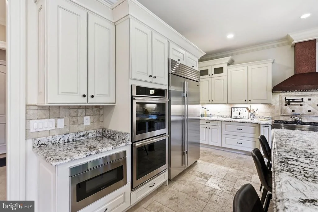 Photo of 936 KIMBERWICKE RD