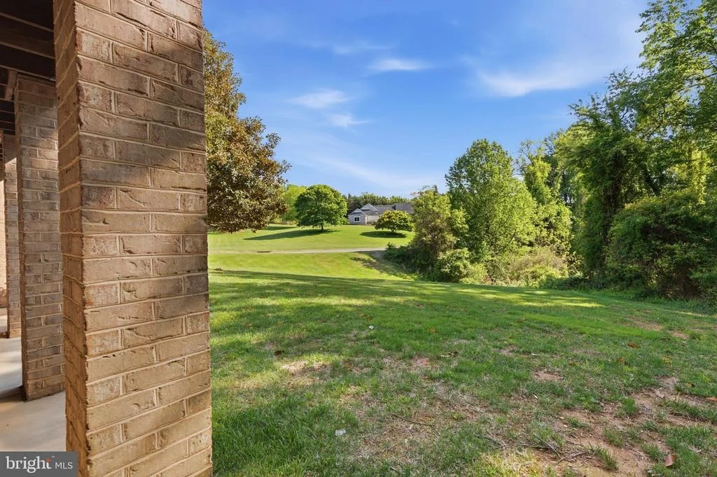 Photo of 1809 SPARKS DRIVE