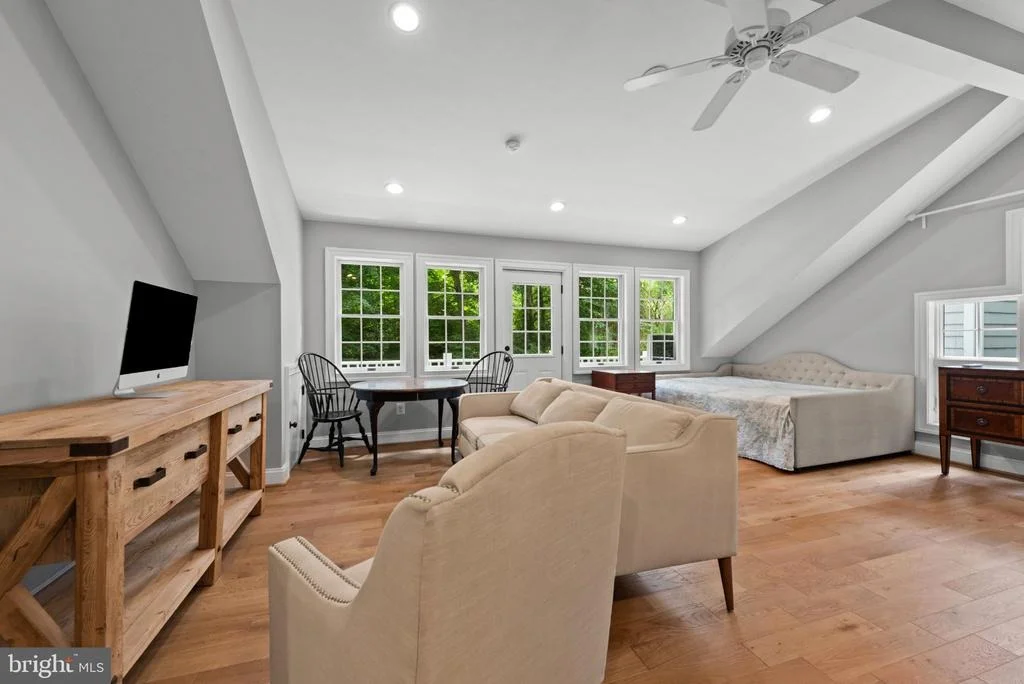 Photo of 7807 OVERBROOK ROAD