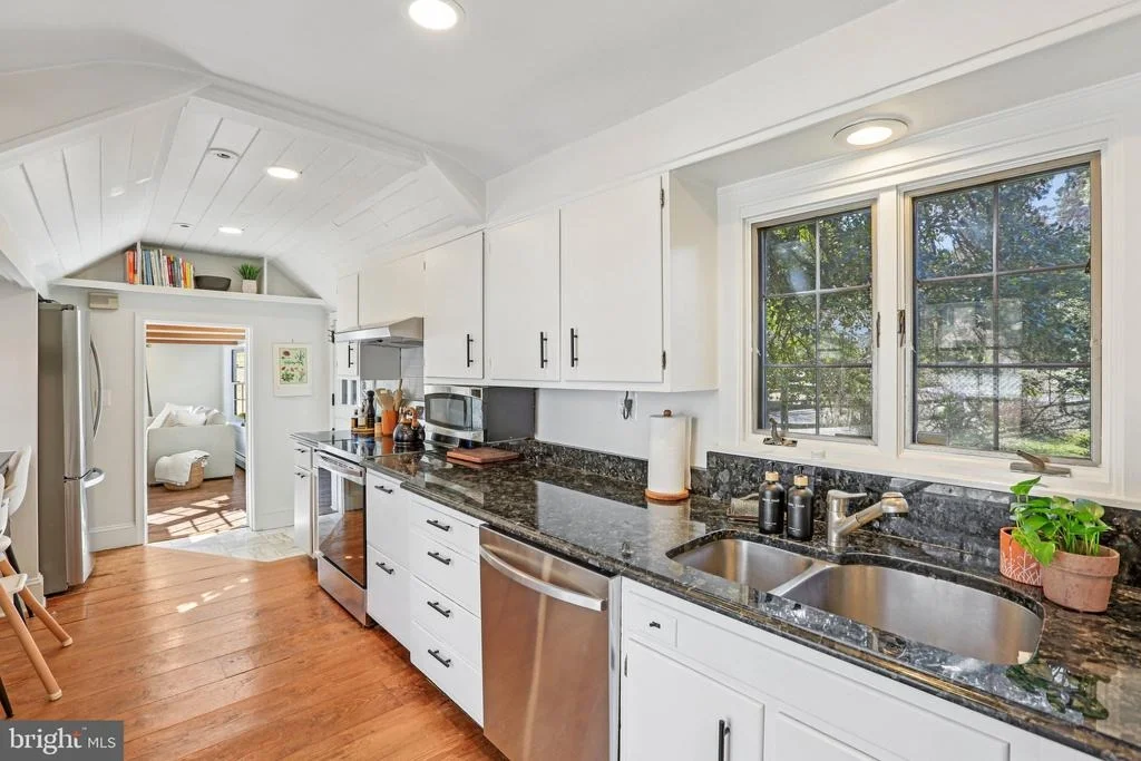 Photo of 1500 WILLOW AVENUE