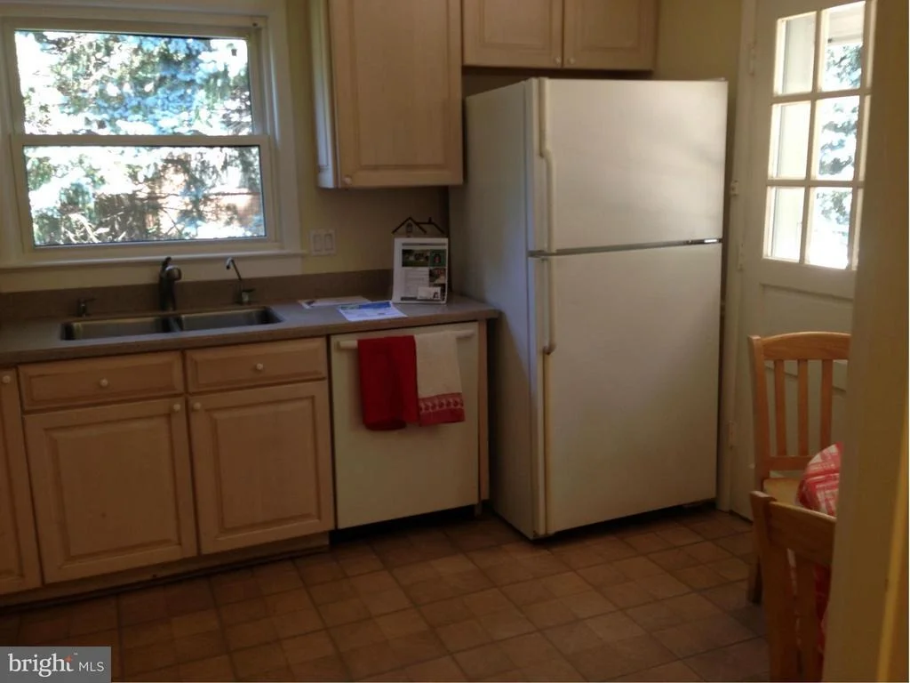 Photo of 901 ANNMORE DRIVE