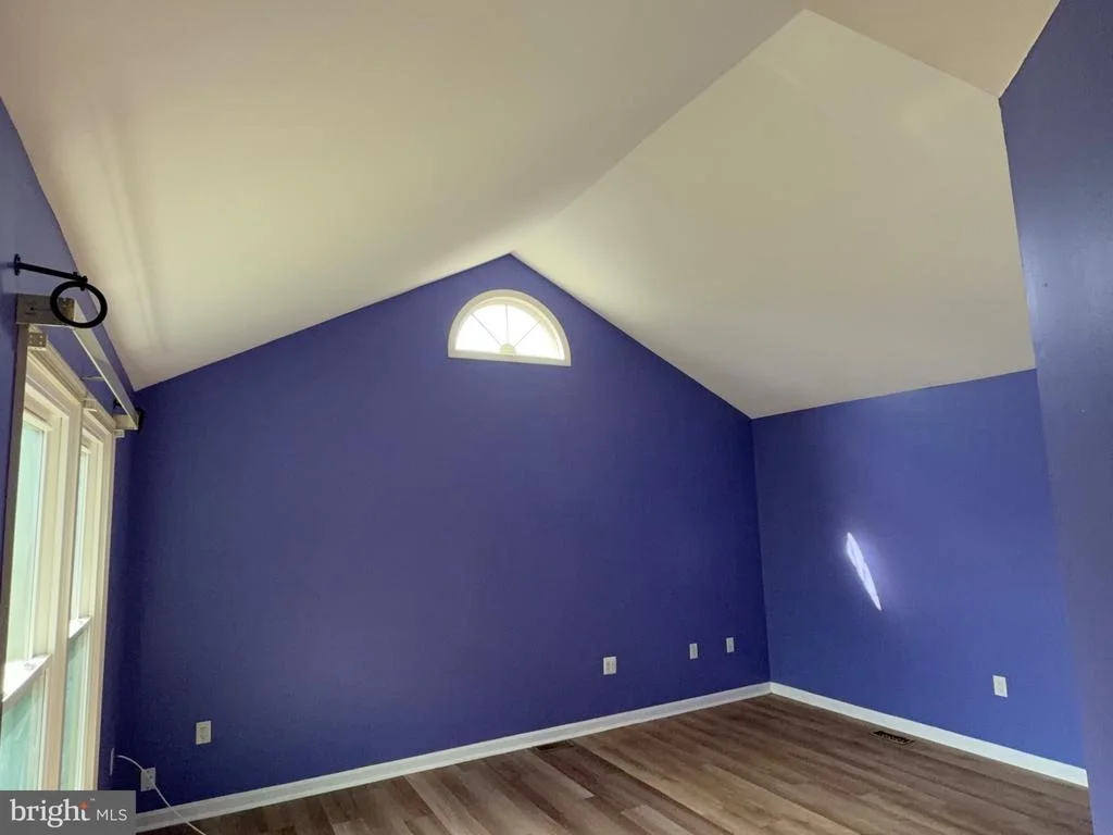 Photo of 9348 CREEKVIEW DRIVE