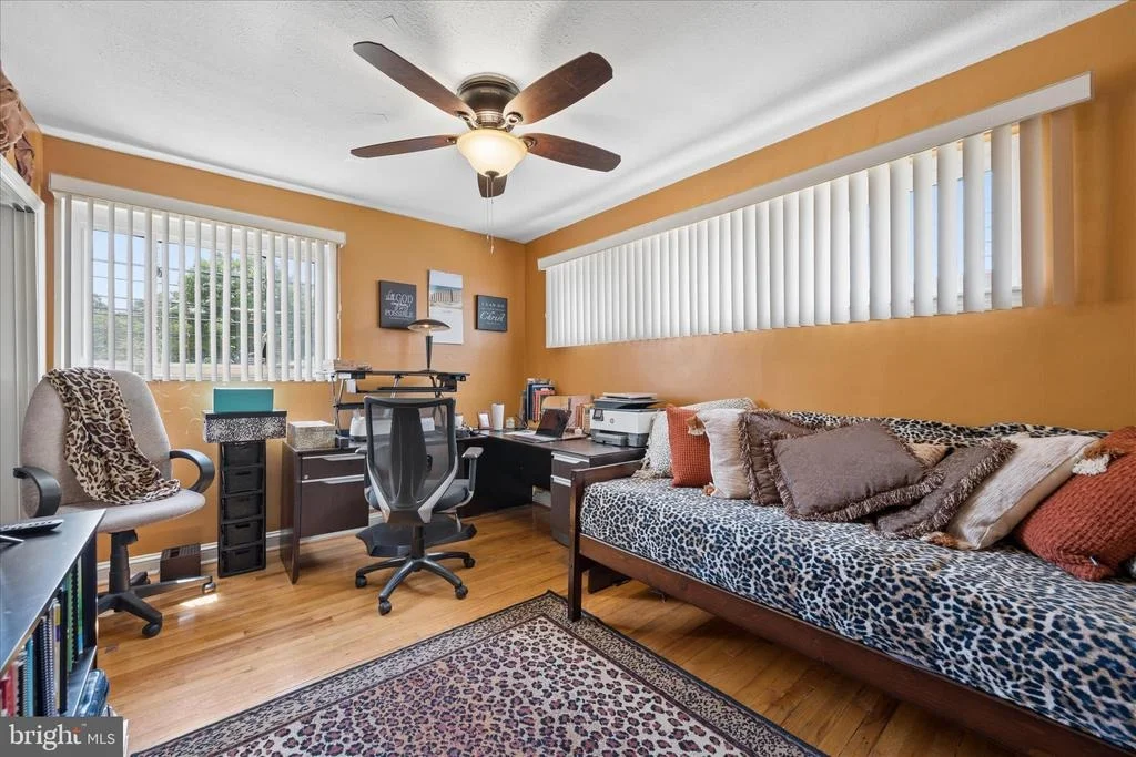 Photo of 6803 ADELPHI ROAD