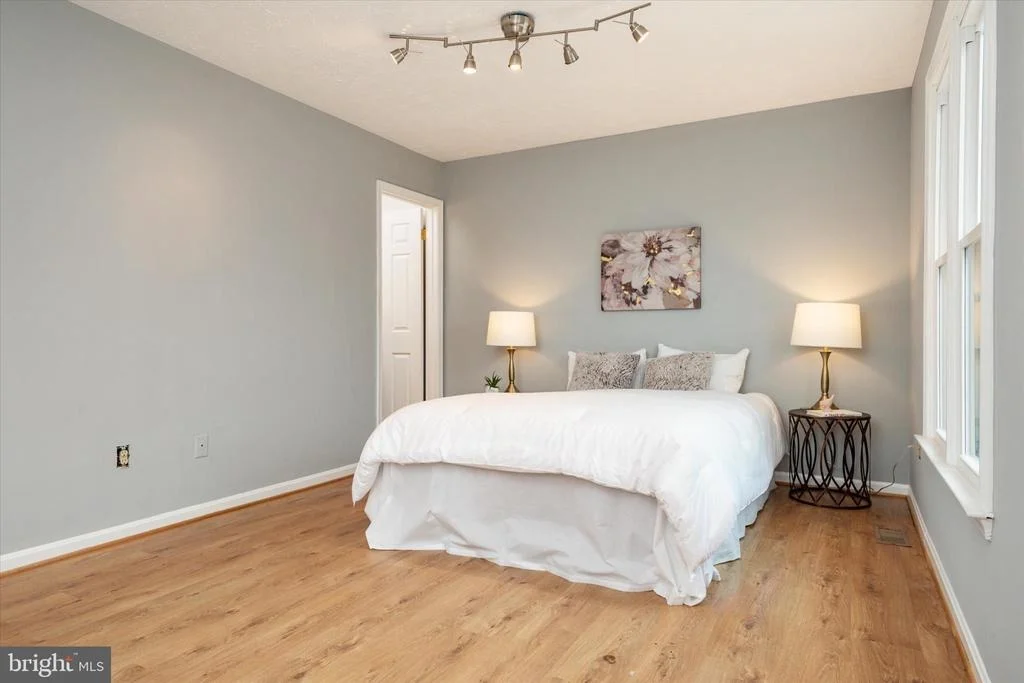 Photo of 206 ARMSTRONG LANE