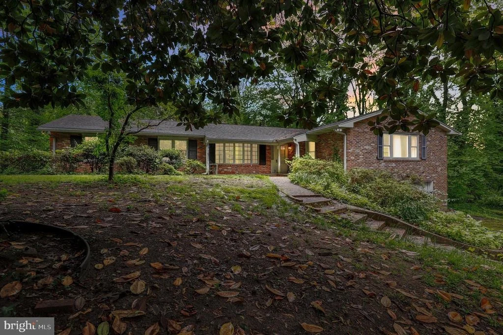 Photo of 1232 TAYLOR AVENUE