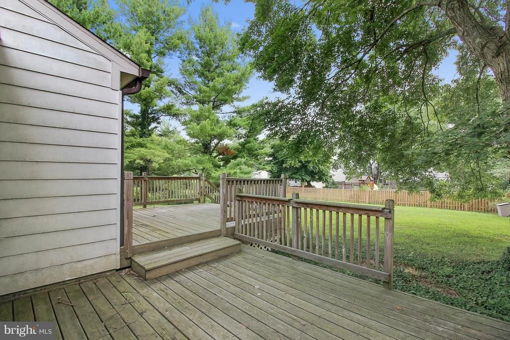 Photo of 18417 BOWIE MILL ROAD