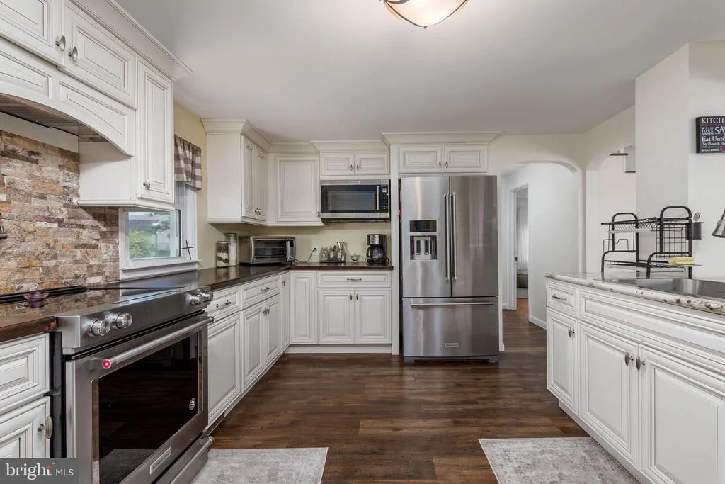 Photo of 4178 WILLIAMSVILLE ROAD