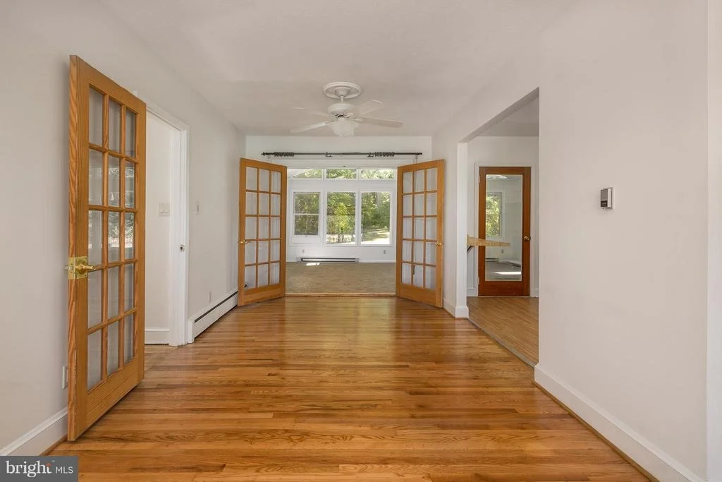 Photo of 9258 LEE HIGHWAY