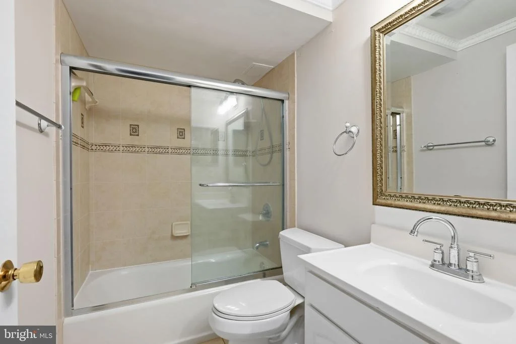 Photo of 3800 QUEEN MARY DRIVE