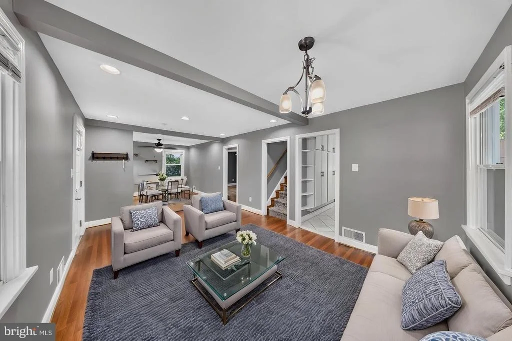 Photo of 2712 NEWTON STREET