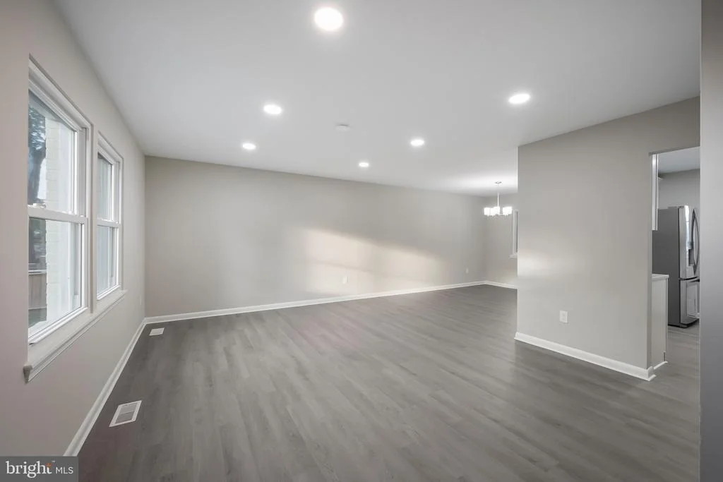 Photo of 8516 CAVALRY LANE