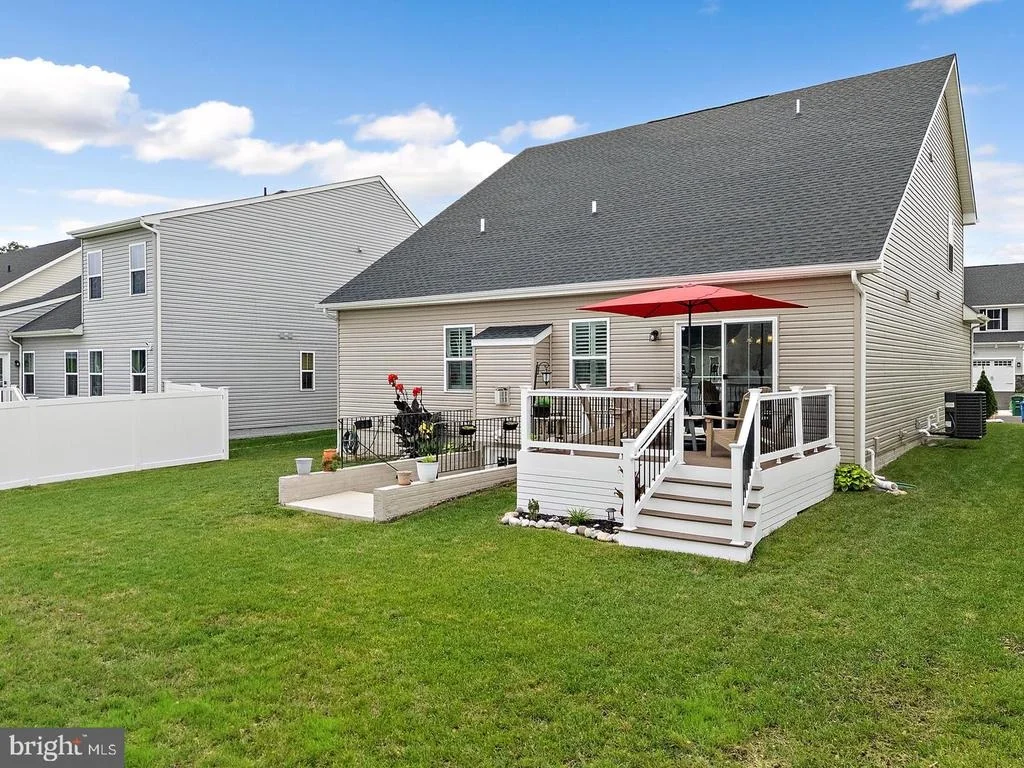 Photo of 703 CORNERSTONE LANE