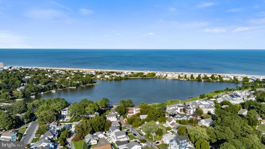 Photo of 20340 SILVER LAKE DRIVE