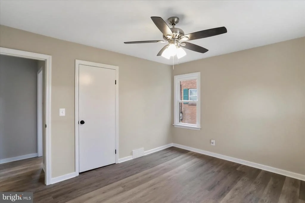 Photo of 27 HARVARD ROAD