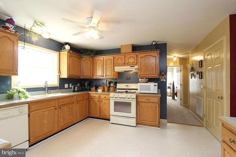 Photo of 10665 HARDING ROAD