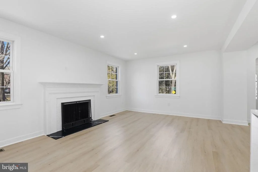 Photo of 311 ELLSWORTH DRIVE