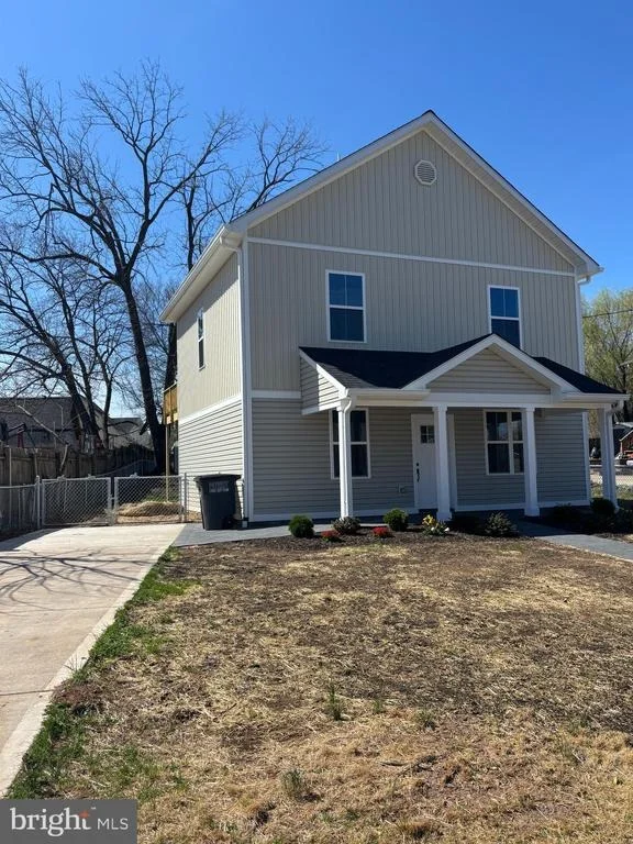 Photo of 129 EVANS STREET