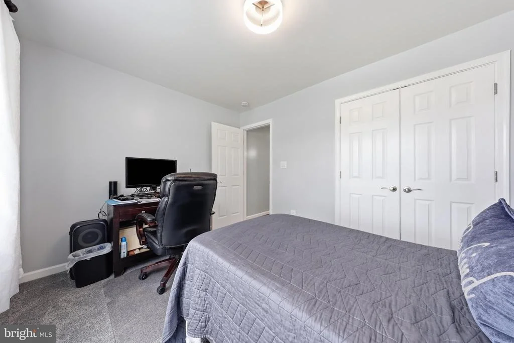 Photo of 5679 BARBERRY COURT
