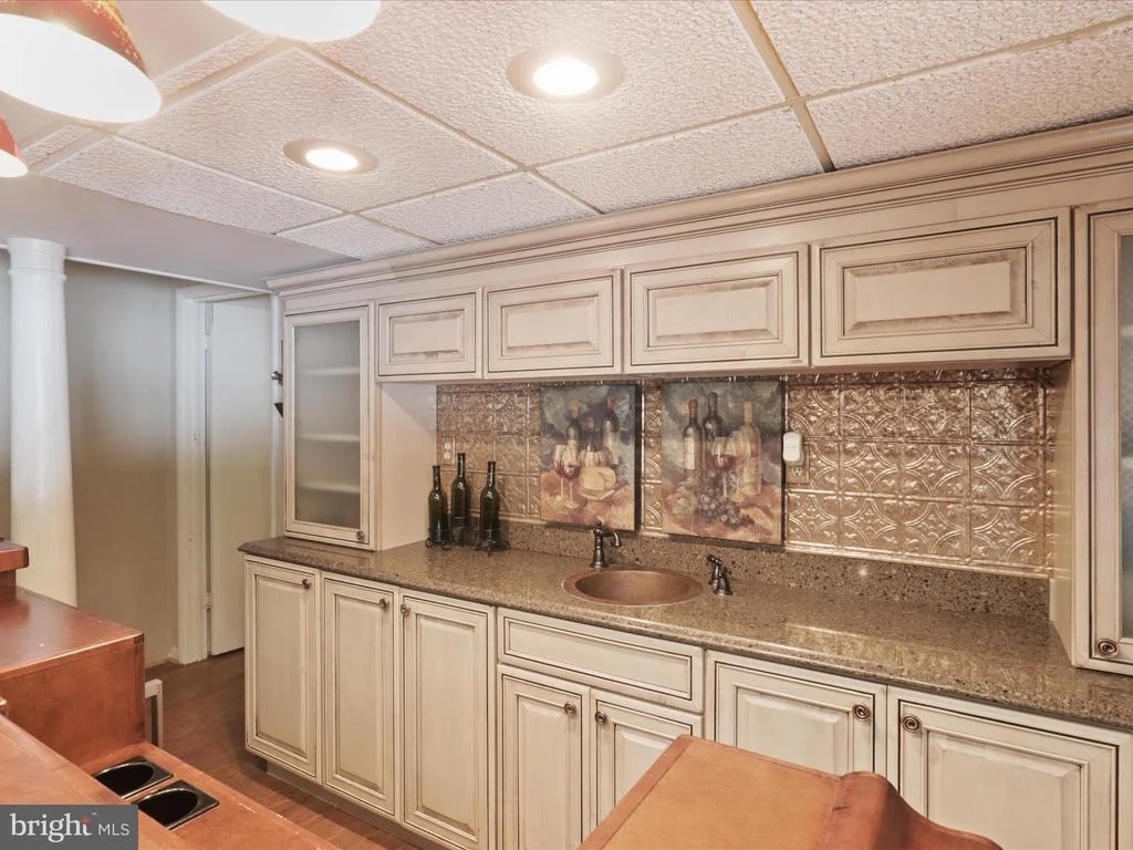 Photo of 9362 KRIS DRIVE