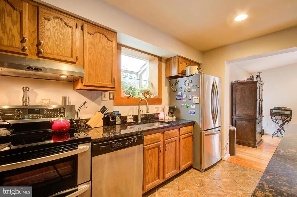 Photo of 611 HILLSBORO DRIVE