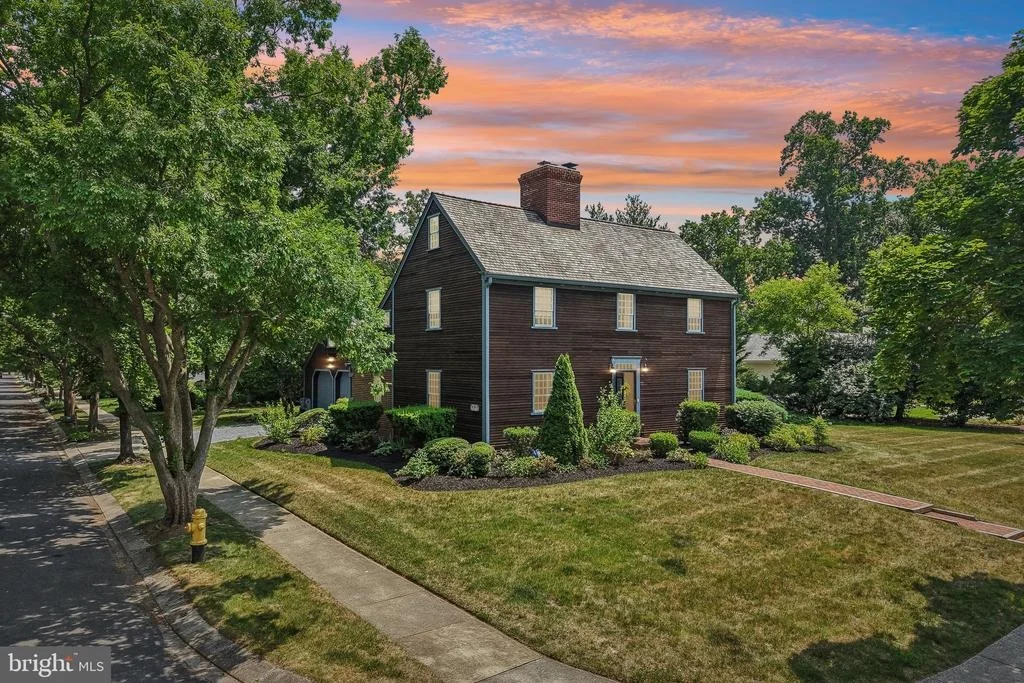 Photo of 355 BROADVIEW LANE