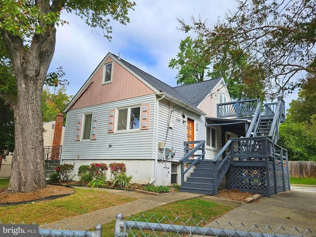Photo of 5016 DELAWARE PLACE